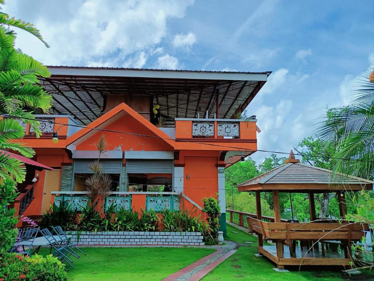 El Krimphoff Resort 롬블론 외부 사진