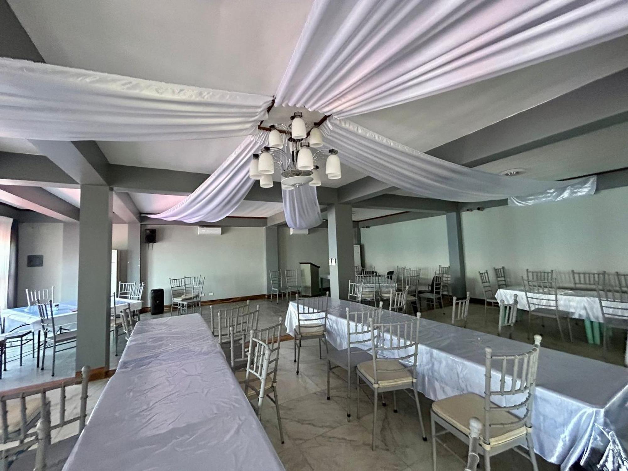 El Krimphoff Resort 롬블론 외부 사진
